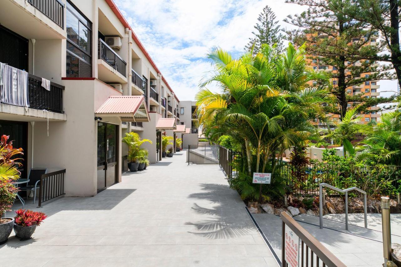 Trickett Gardens Holiday Inn Gold Coast Zewnętrze zdjęcie
