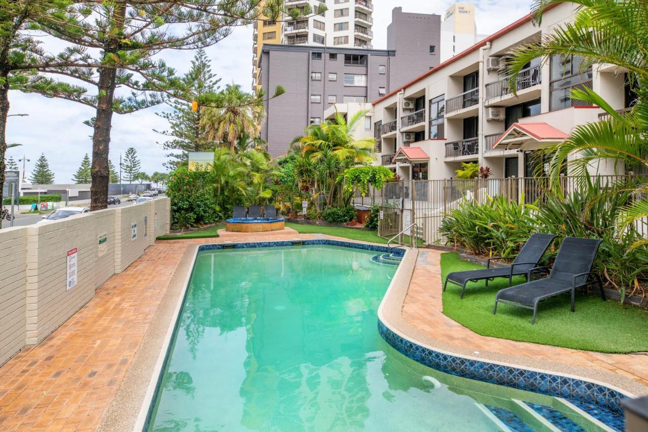 Trickett Gardens Holiday Inn Gold Coast Zewnętrze zdjęcie