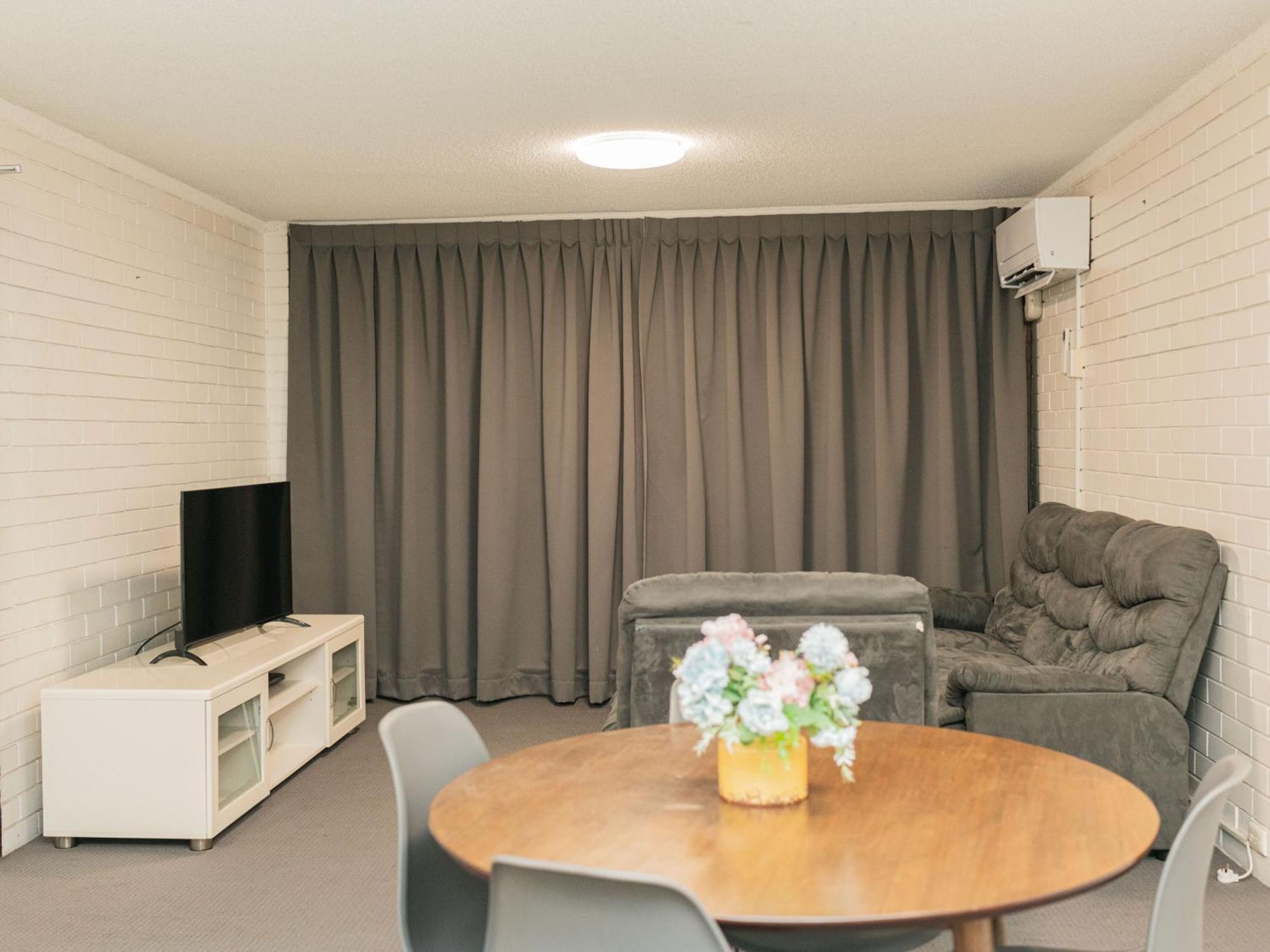 Trickett Gardens Holiday Inn Gold Coast Zewnętrze zdjęcie