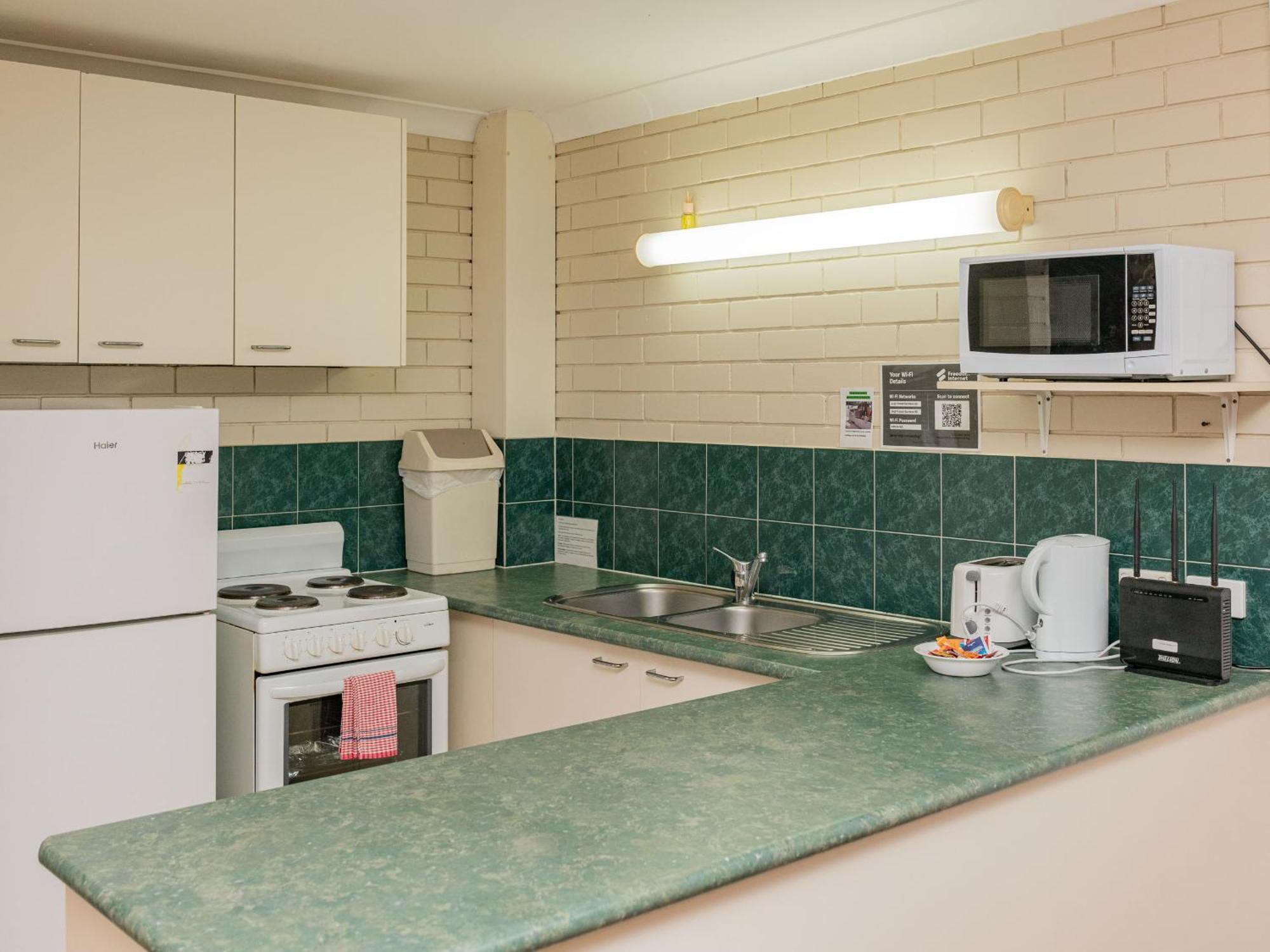Trickett Gardens Holiday Inn Gold Coast Zewnętrze zdjęcie