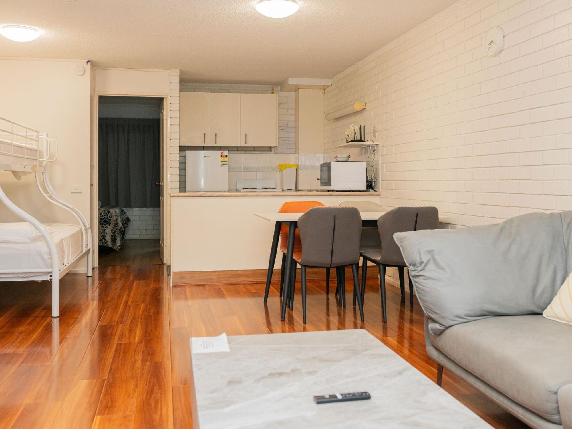 Trickett Gardens Holiday Inn Gold Coast Zewnętrze zdjęcie